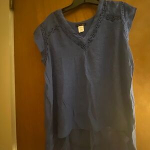 Women’s blouse